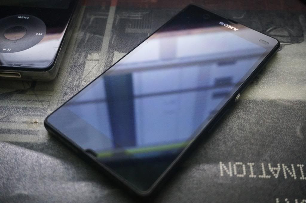 Bán nexus 4 E960 likenew...giá ngon (có hình)