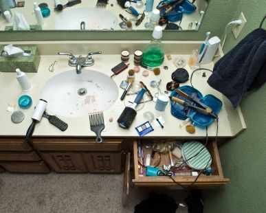 cluttered-Accessories