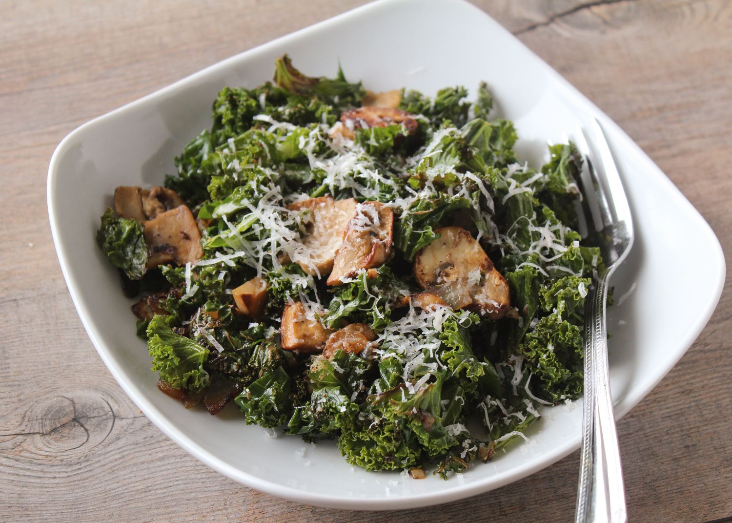 sauteed kale and mushroomms