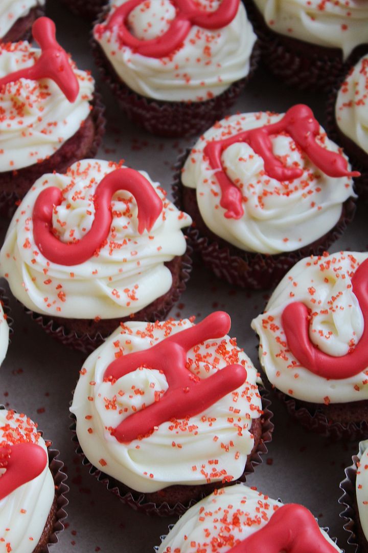 red velvet cupcakes