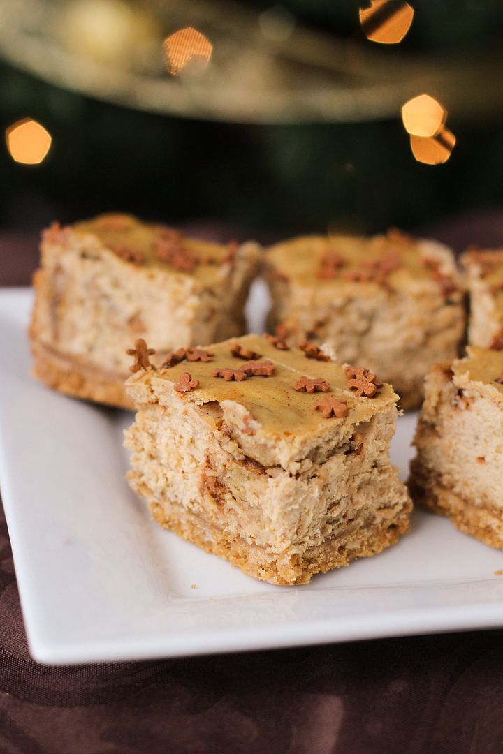 Gingerbread Oreo Cheesecake Bars