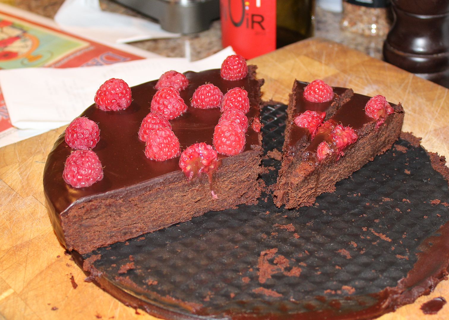 red wine dark chocolate cake