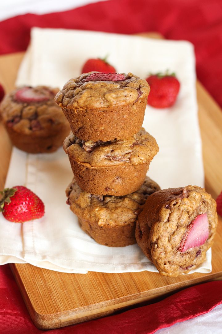 Strawberry & Peanut Butter Whole Wheat Oat Muffins