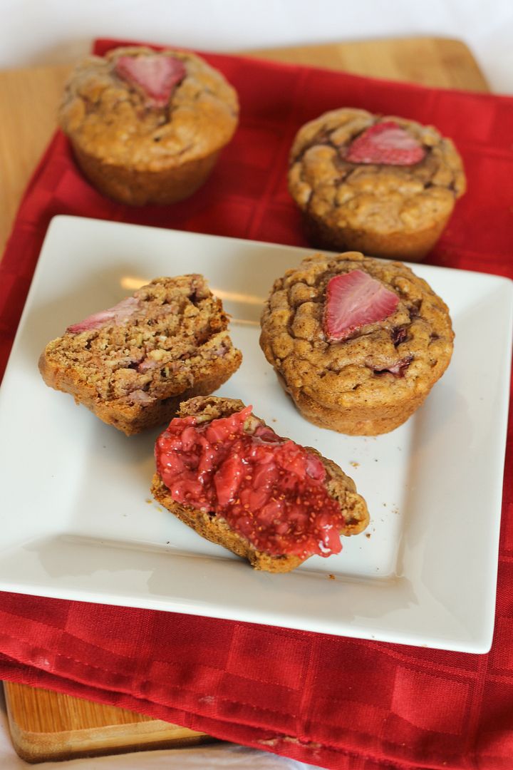 Strawberry & Peanut Butter Whole Wheat Oat Muffins