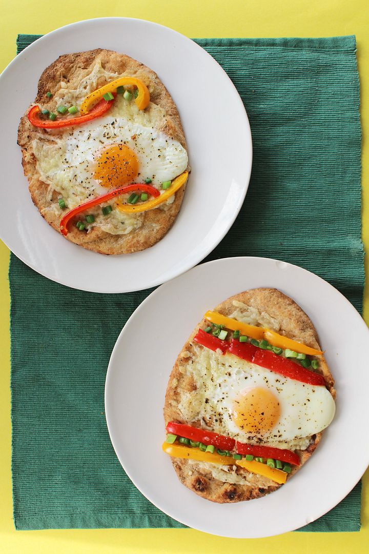 Breakfast Naan Pizzas