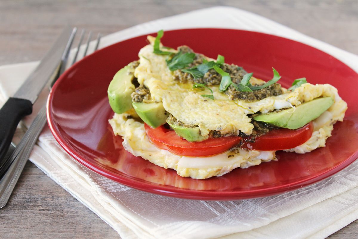 California Omelette with avocado, tomato, pesto, mozzarella