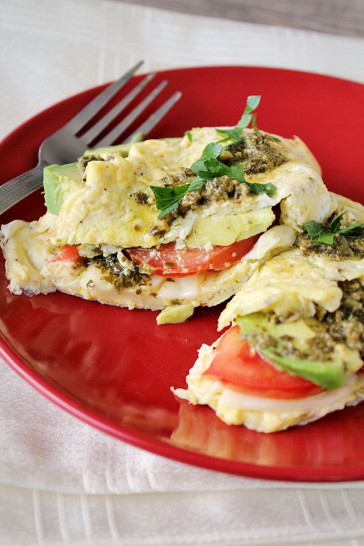 California Omelette with avocado, tomato, pesto, mozzarella