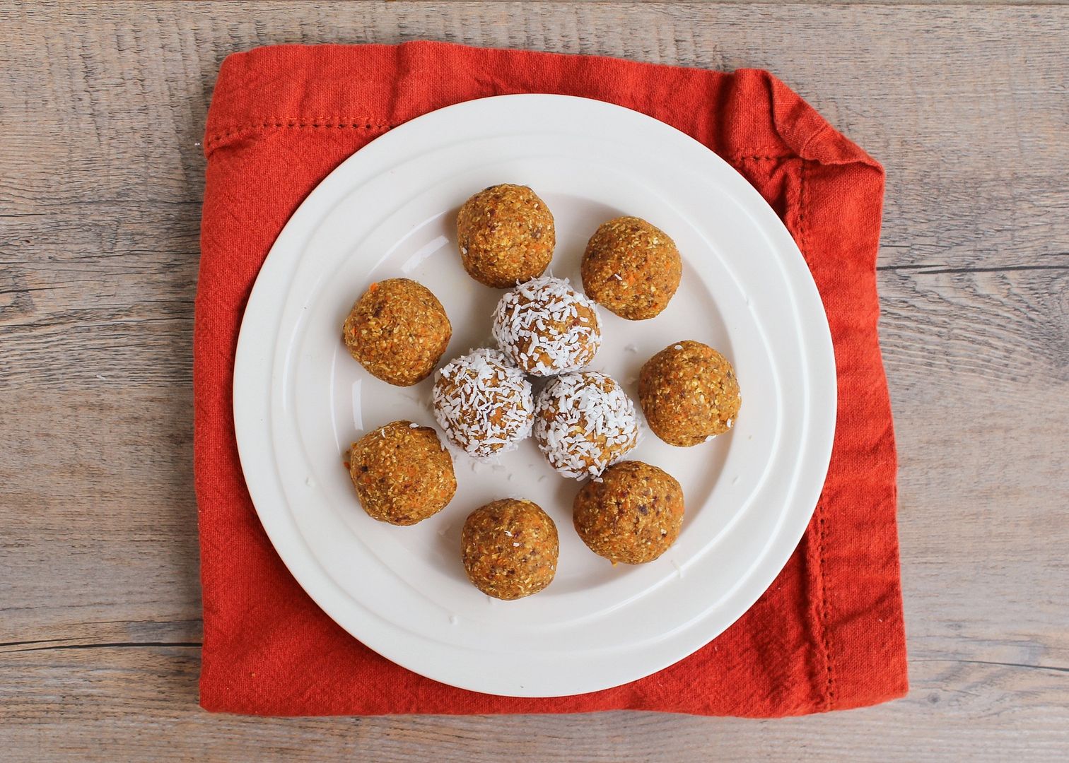 Healthy No-Sugar Carrot Cake Date Balls