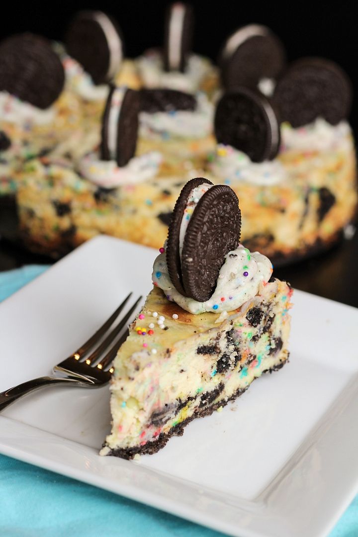 Birthday Cake Oreo White Chocolate Cheesecake