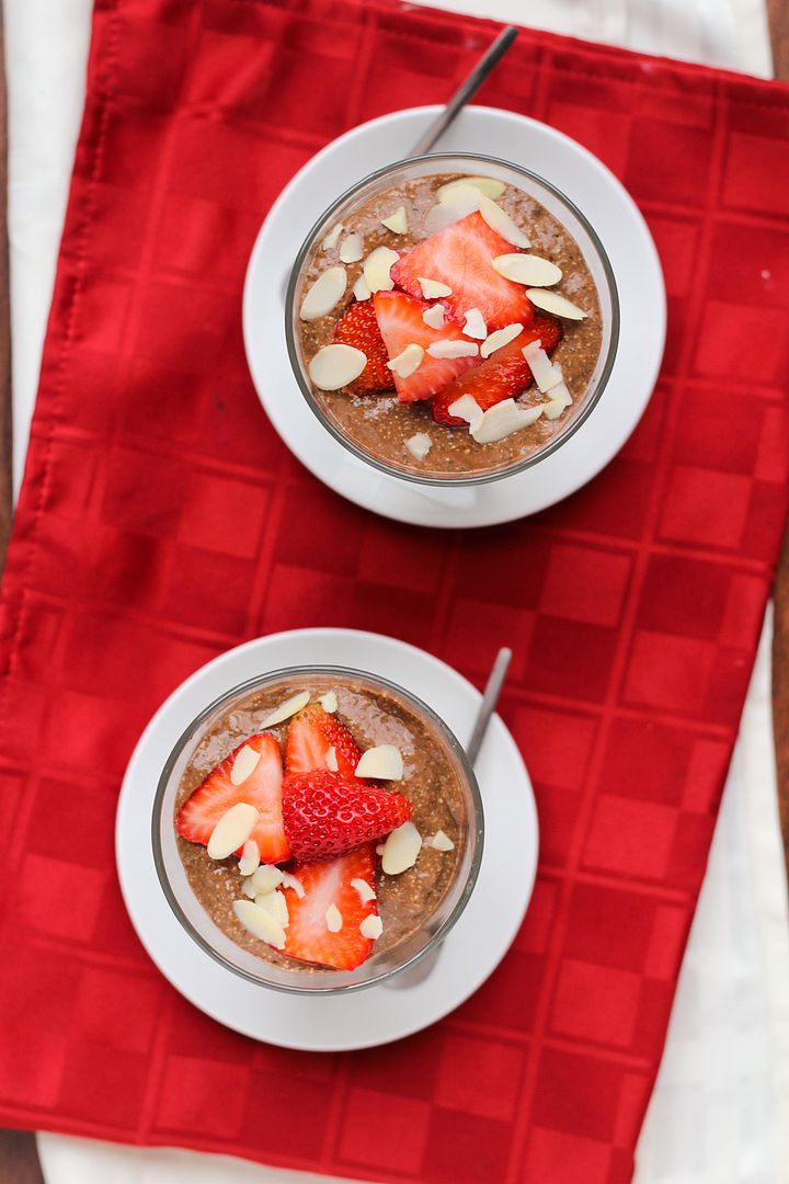 Healthy Strawberry and Chocolate Chia Pudding