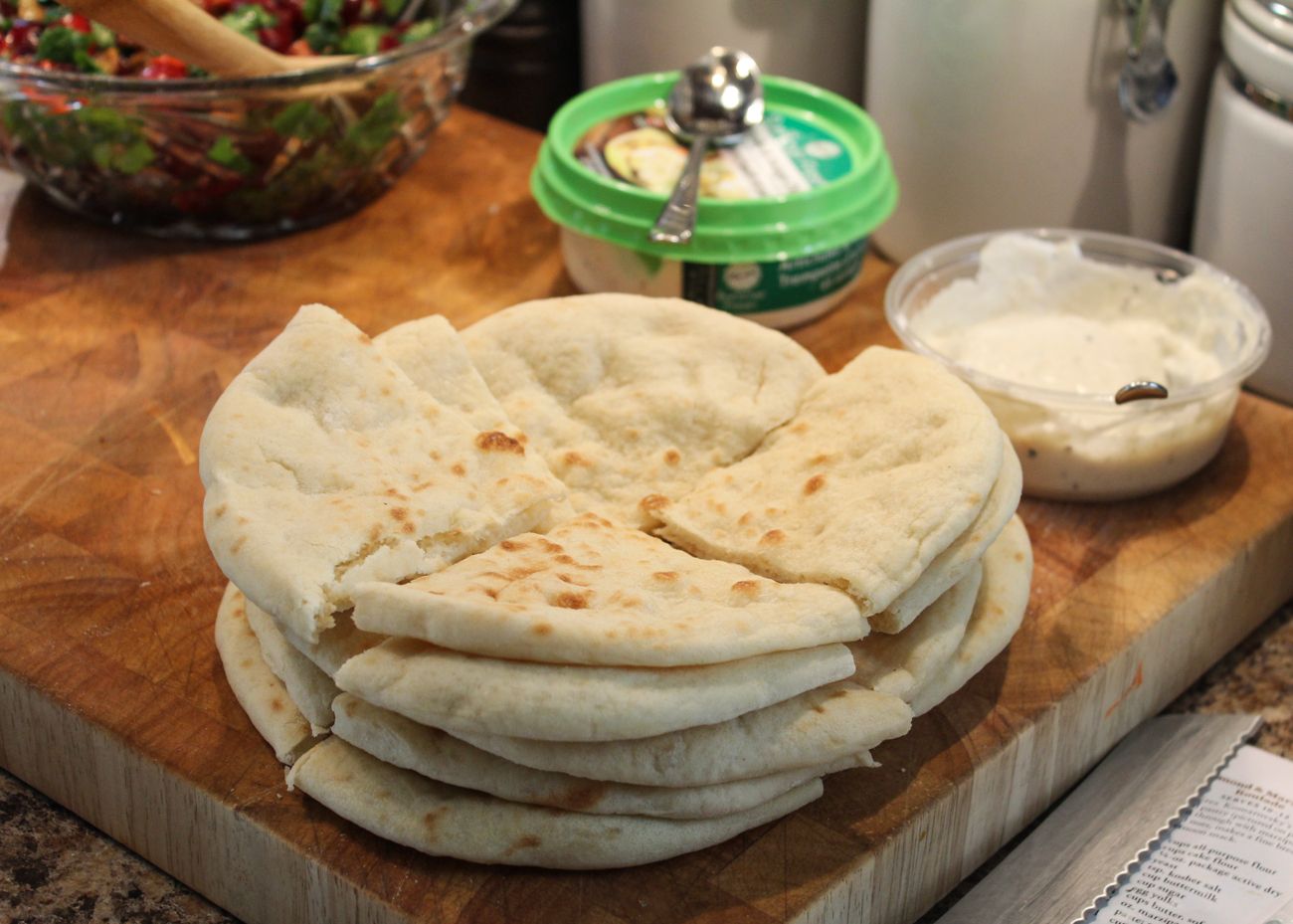 pitas with dip