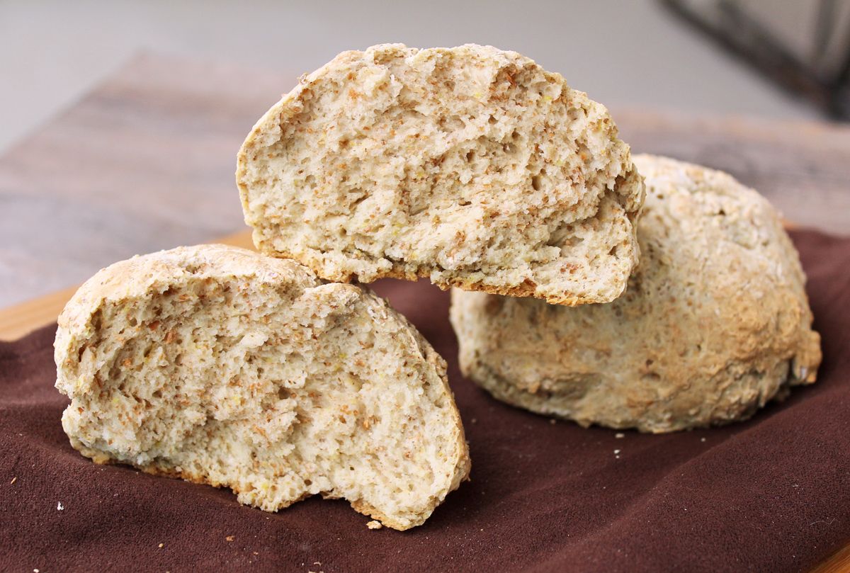 Mini Irish Soda Breads for Two (vegan and half whole-wheat)