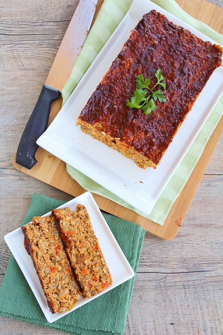 Buffalo Lentil Loaf - a healthy & tasty vegetarian meatloaf alternative!