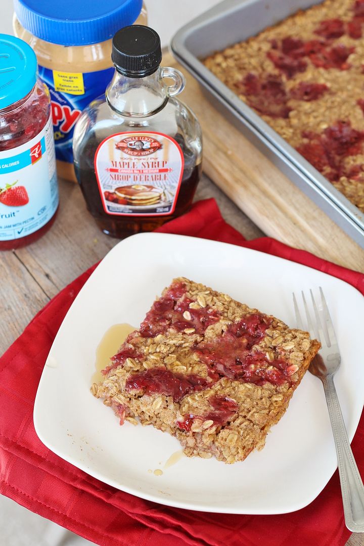 Peanut Butter & Jelly Baked Oatmeal