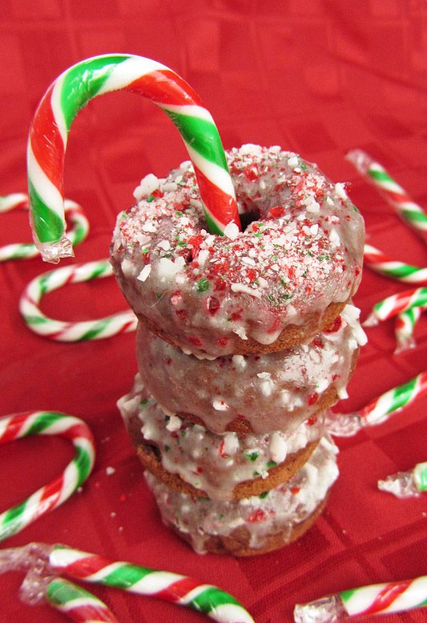 Mini Baked Peppermint Mocha Doughnuts