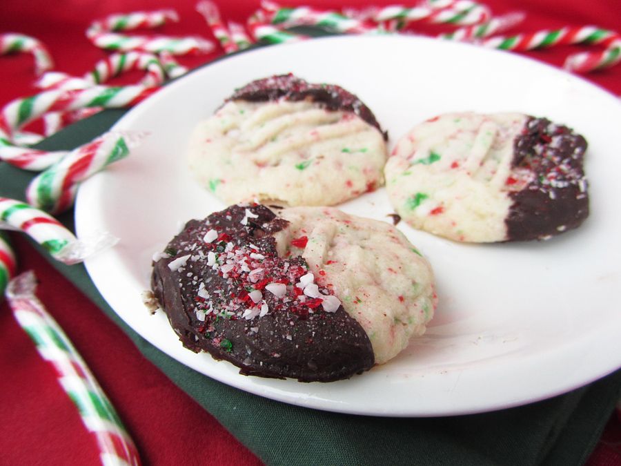 Shortbread Cookies with Candy Cane & Dark Chocolate