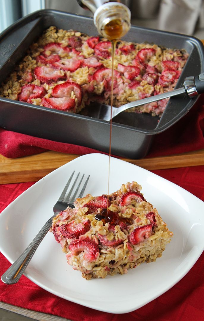 Strawberries & Cream Baked Protein Oatmeal