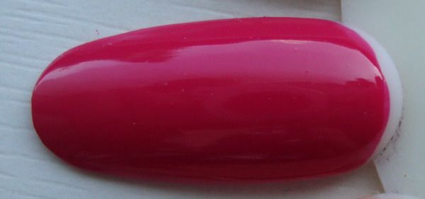 Catrice Cruise Couture Nailpolish swatch, Welcome To Pink Tropez