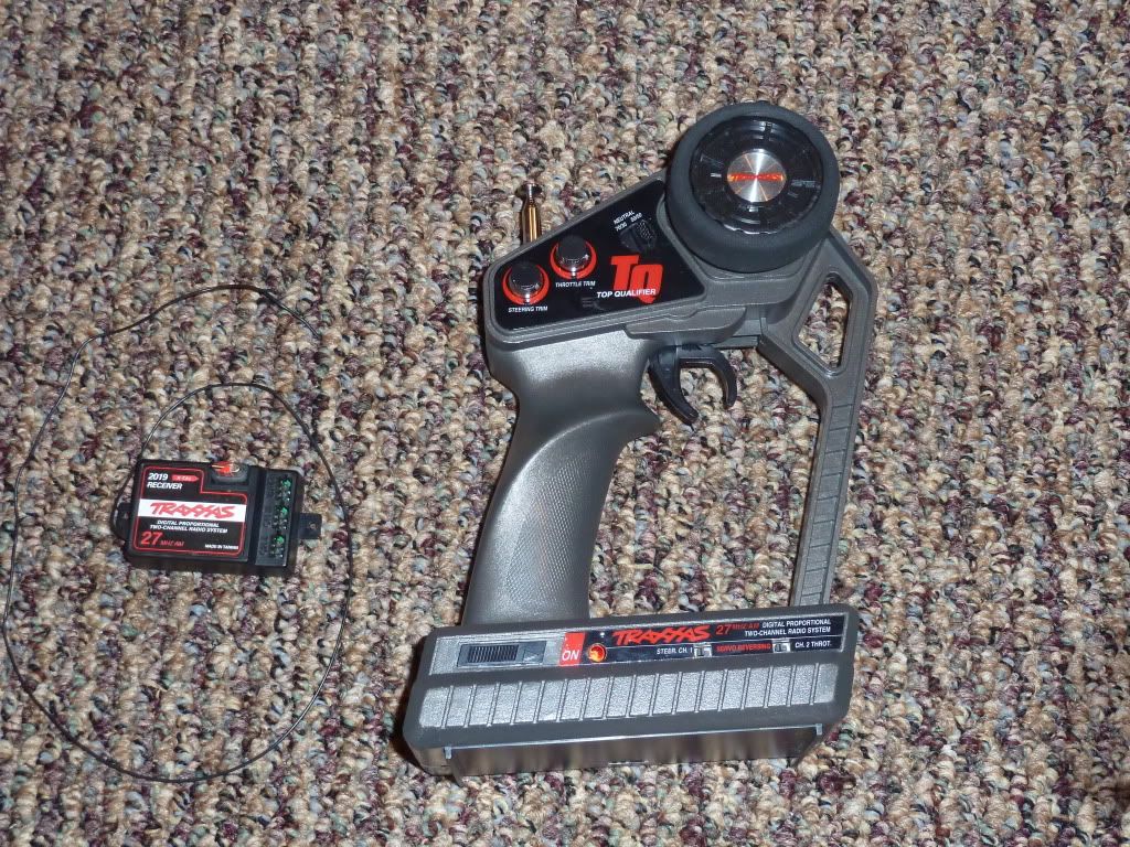 Traxxas 27MHz TQ 2 Channel Transmitter w/Traxxas 27MHz 3Channel AM