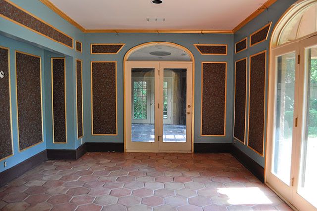 photo WoodleyDiningRoom006_zpssdmat5bu.jpg