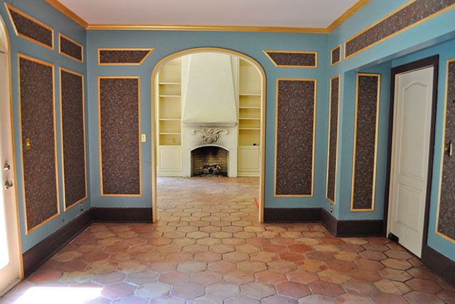 photo WoodleyDiningRoom011_zpsp9ba0mch.jpg