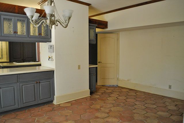 photo WoodleyKitchen036_zpsf7djzwuh.jpg
