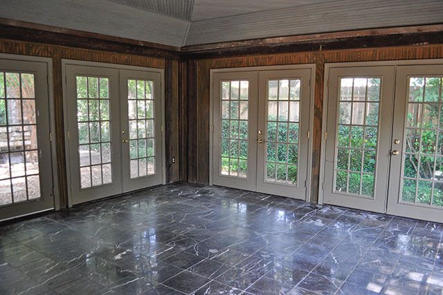 photo WoodleySunroom001_zpskuglfft7.jpg