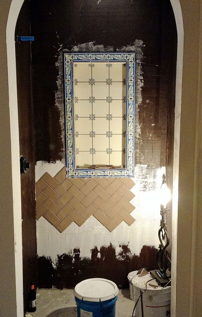Montgomery Flip - Guest Bathroom