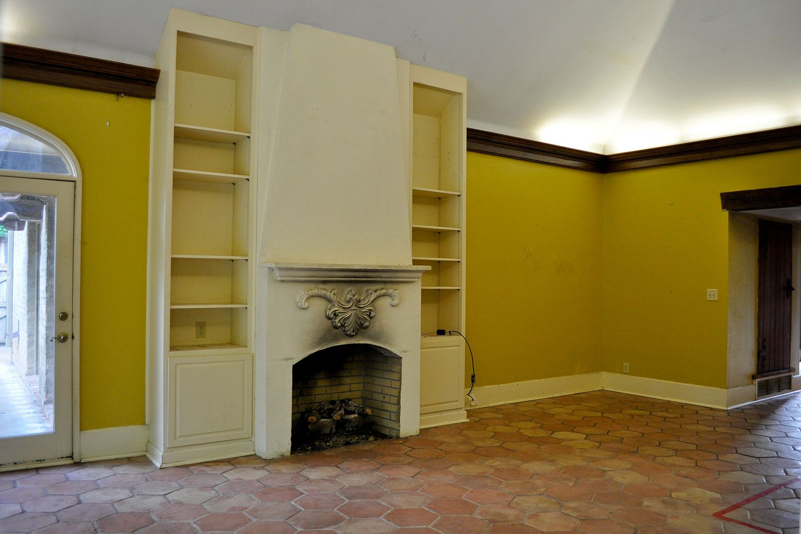Montgomery Flip - Living Room | Beautiful Matters