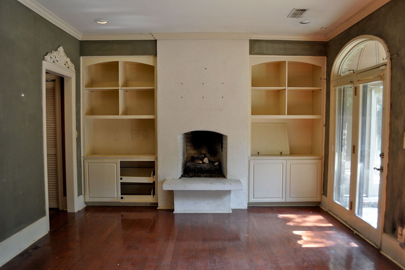 Montgomery Flip - Master Suite | Beautiful Matters