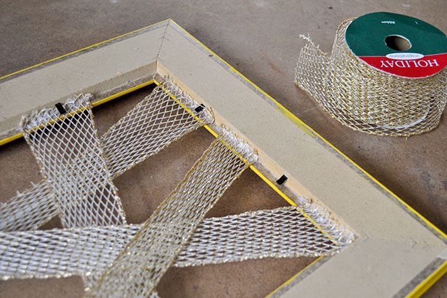 DIY Jewelry Storage / Beautiful Matters