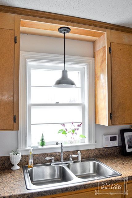 New Kitchen Pendant & Rugs