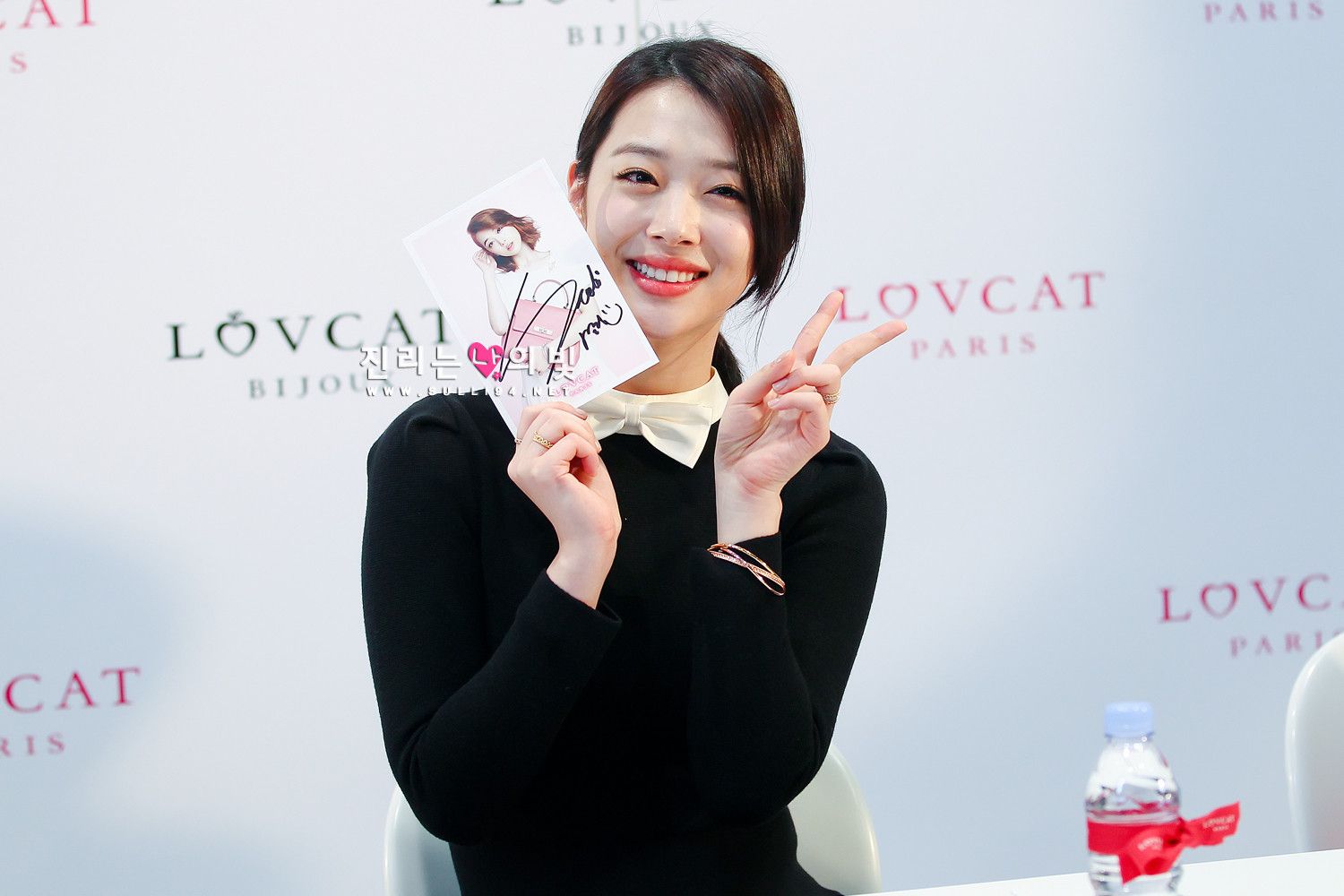 photo AtrVOW9_zpsabf3719c.jpg