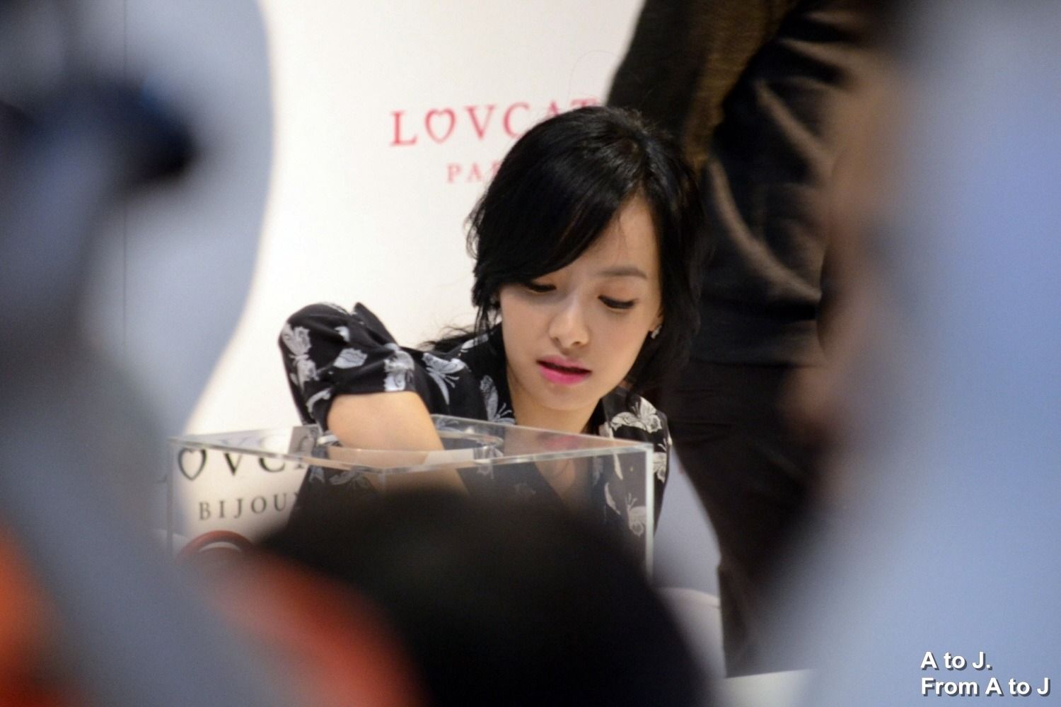 photo NbXoj04_zps44df04d3.jpg