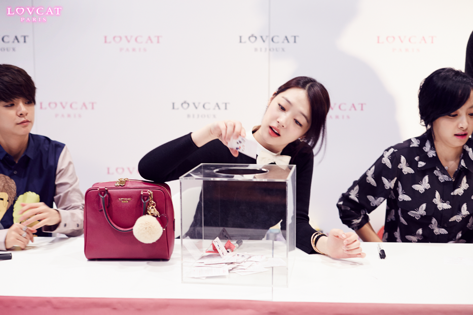  photo RHbIucF_zpsf06170f3.png