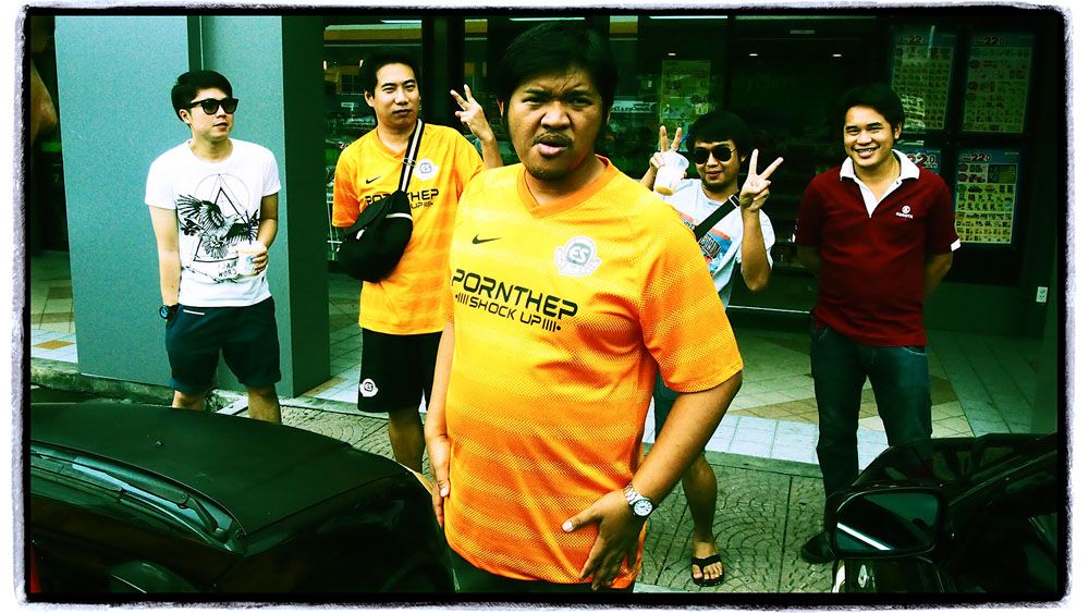 ภาพบรรยากาศงานฟุตบอลประเพณี CIVIC ES GROUP @ BFC บางแสน