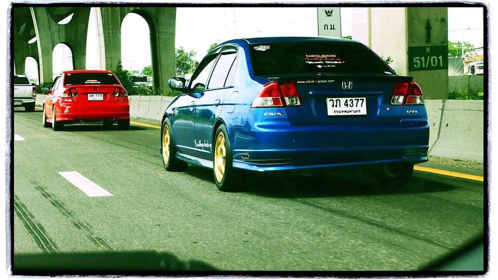 ภาพบรรยากาศงานฟุตบอลประเพณี CIVIC ES GROUP @ BFC บางแสน