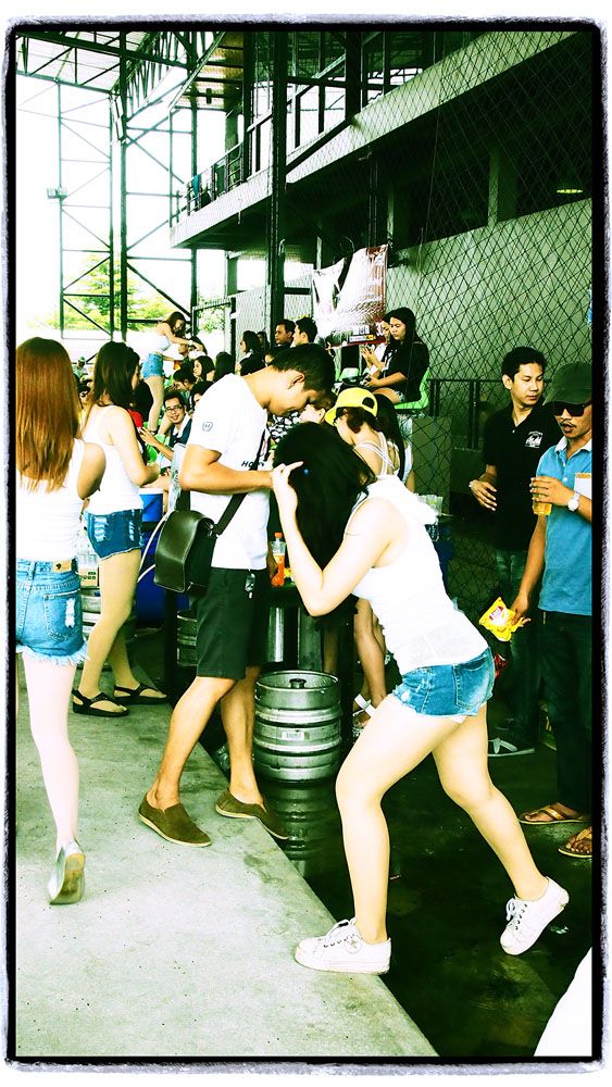 ภาพบรรยากาศงานฟุตบอลประเพณี CIVIC ES GROUP @ BFC บางแสน