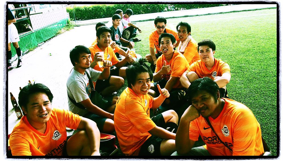 ภาพบรรยากาศงานฟุตบอลประเพณี CIVIC ES GROUP @ BFC บางแสน